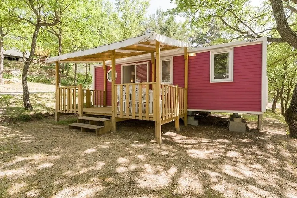 Hotel Camping Domaine De Chanteraine Les Salles-sur-Verdon